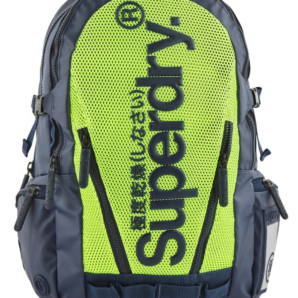 π SuperDry Backpack π - Picture 2 of 5